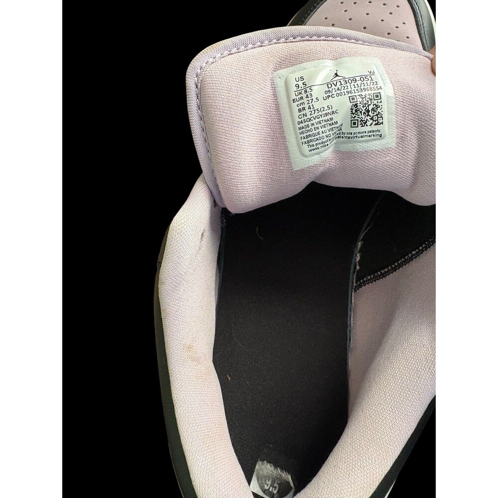 Air Jordan 1 Low DV1309-051 Black Iced Lilac Pink Men’s Size 9.5 - Picture 10 of 15